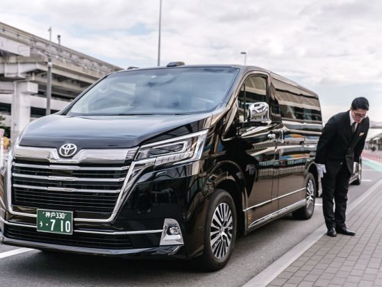 【空港送迎】伊丹空港 ⇔ 大阪・京都・神戸・淡路島 BMWやミニバン選択可＜貸切／最大9名様まで＞by MKタクシー