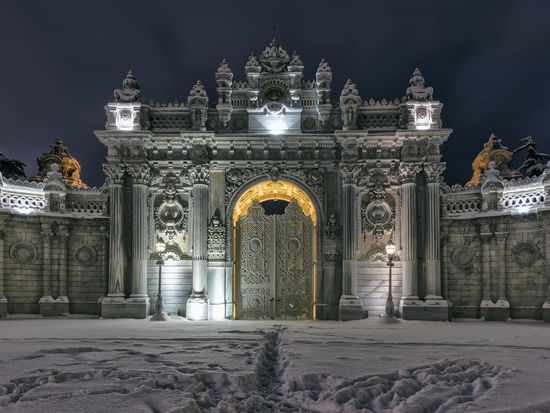 Dolmabahce Palace2