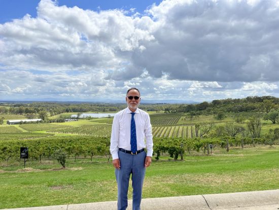 【高級車貸切チャーター】ハンターバレー　厳選ワイナリー3軒＋チョコレートショップ巡り　高級車だから移動が楽！＜日本語ガイド／空港送迎可＞