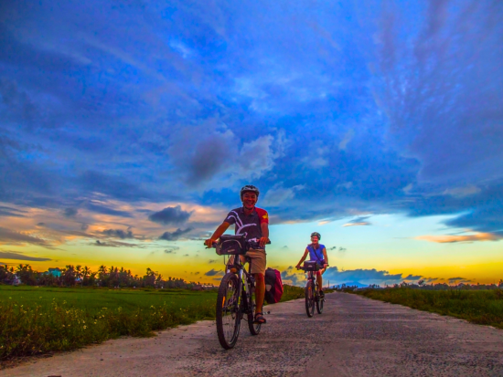 ホイアン フード＆サイクリングツアー ＜貸切／夕食付き／英語ガイド＞
