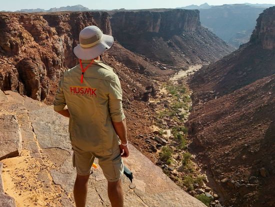 Top-Hike-of-Al-Harra-at-AlUla-2