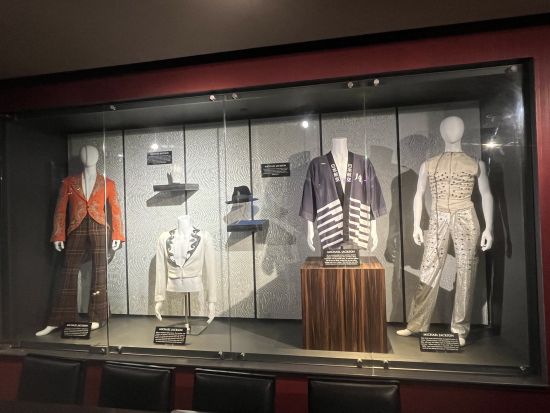 マイケル・ジャクソンゆかりの地巡りツアー　専門ガイドと巡るキング・オブ・ポップの軌跡＜貸切／日本語ガイド／ロサンゼルス発＞