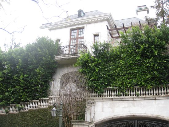 Holmby Hills House (3)