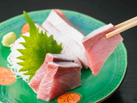 Medium_ブリお造り©(公社)とやま観光推進機構