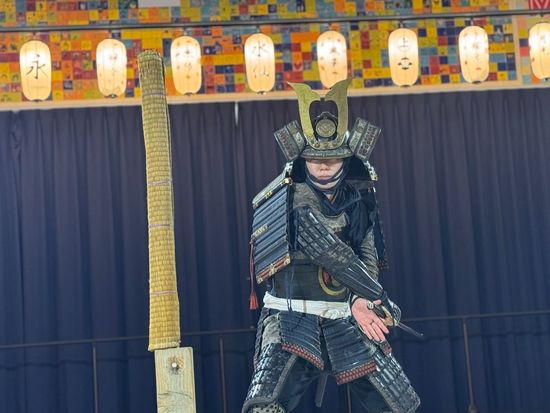 HHDAZ_80e1a21e-e111-4bed-9572-17