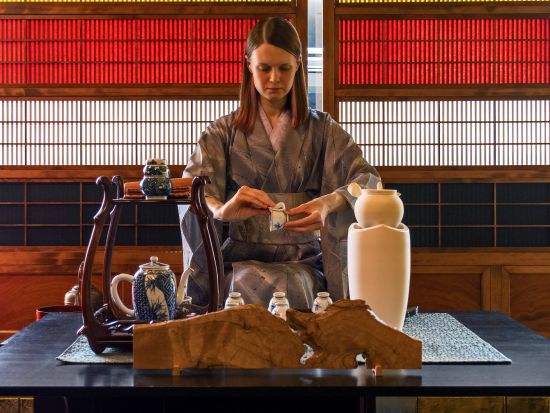 【京都・茶道体験】煎茶家による伝統のお手前と実践体験