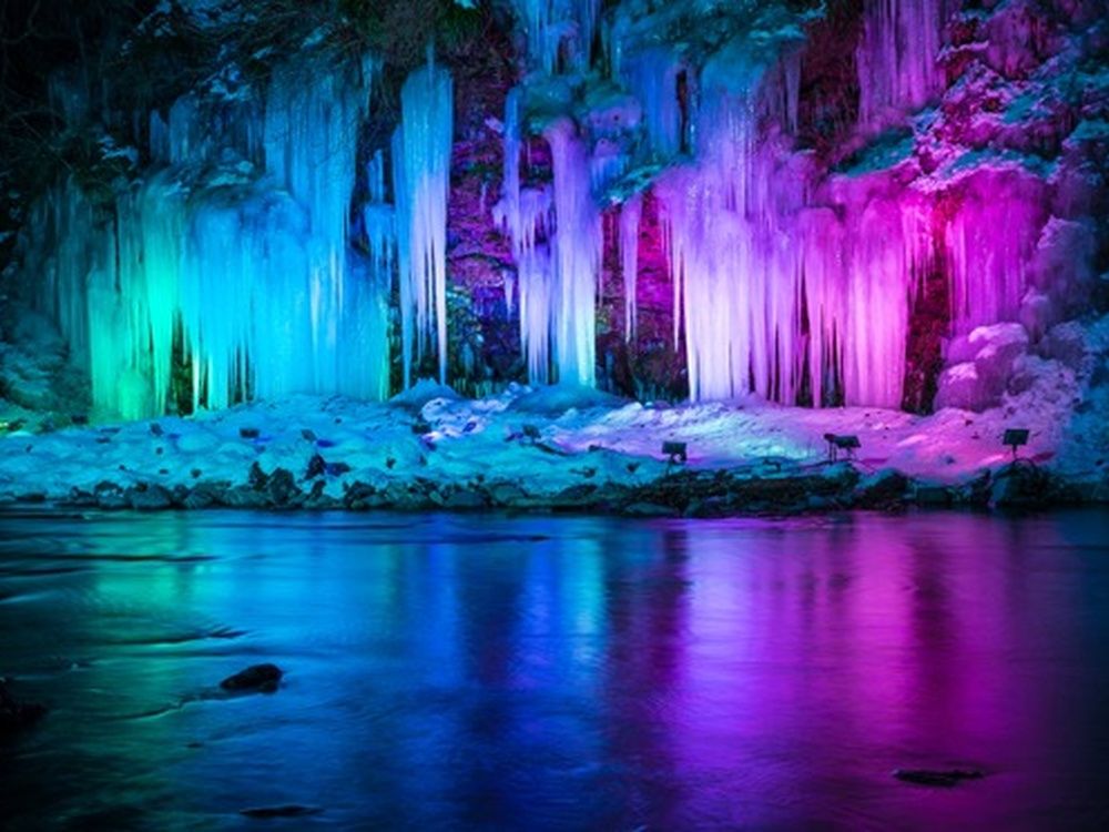 新宿発日帰りバスツアー 「三十槌の氷柱」＆「あしがくぼの氷柱」の