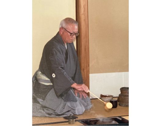 ⑤ご挨拶　EA006-blur