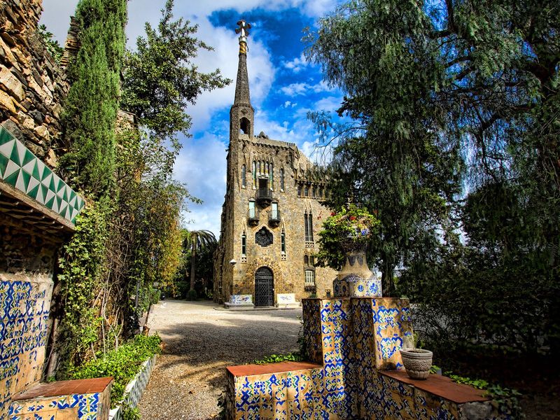 2024-Bellesguard-Antoni Gaudi-1-2048x2048