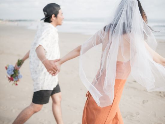 【バリ島】気軽に残す旅の思い出 カジュアルビーチフォト撮影（1時間／1〜5名まで）日本語対応）