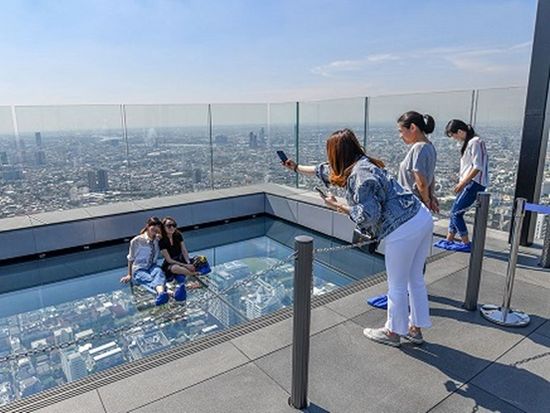 Glasstray at 310 meters