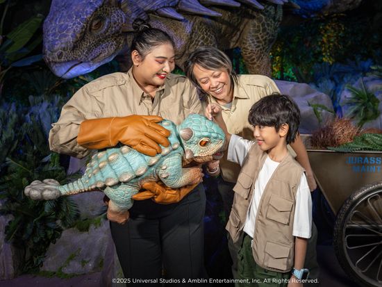 THE EXPERIENCE IN BANGKOK_THE PETTING ZOO_STIGGY