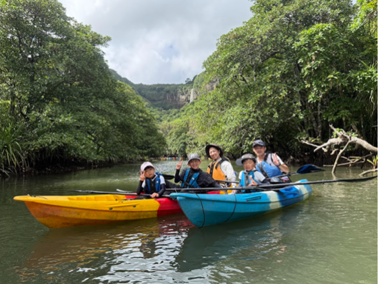 西表島 ピナイサーラの滝 トレッキング＆カヤック滝上・滝壺制覇 西表島まるごと自然体験＜昼食・送迎・写真付き／1日／西表島＞