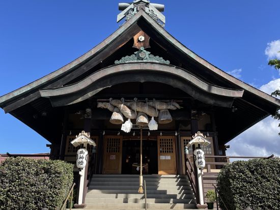 マノア散策ツアー　ダウンタウン散策＋タンタラスの丘＋ハワイ出雲大社＋ カメハメハ大王像＆イオラニ宮殿＜半日／日本語ガイド＞