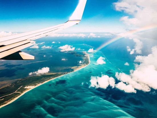 【空港送迎】ダニエル・K・イノウエ国際空港（旧ホノルル国際空港）⇔ ワイキキ地区ホテル　格安送迎シャトルサービス　by エノア・コーポレーション