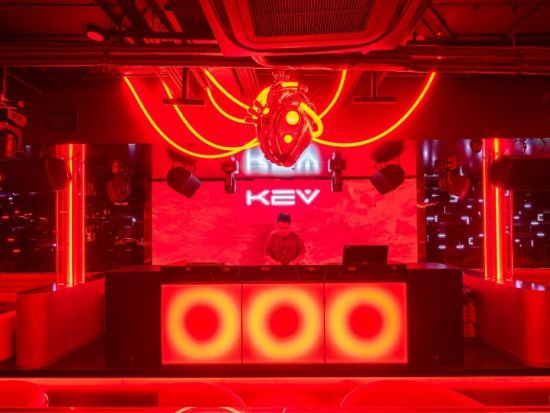 ルーフトップバー KEV 事前予約サービス☆外灘夜景×人気ルーフトップバー体験＜上海＞