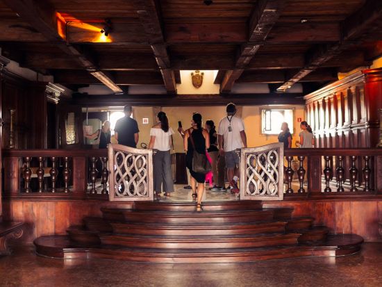 ドゥカーレ宮殿の裏側探訪ツアー　シークレットエリアを訪問　サン・マルコ寺院入場付き＜3時間／英語ガイド＞