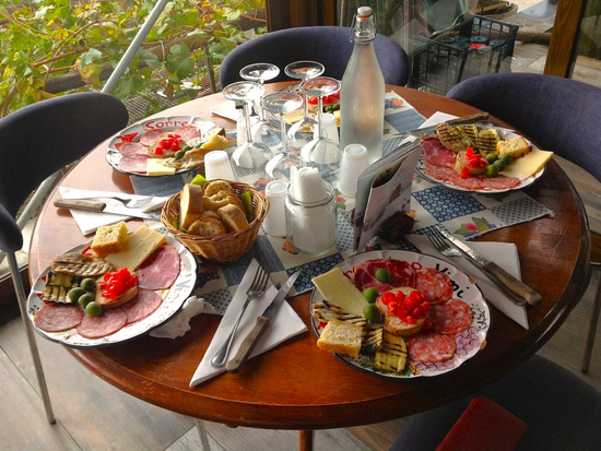 antipastiteller-zur-weinverkosOK (1)