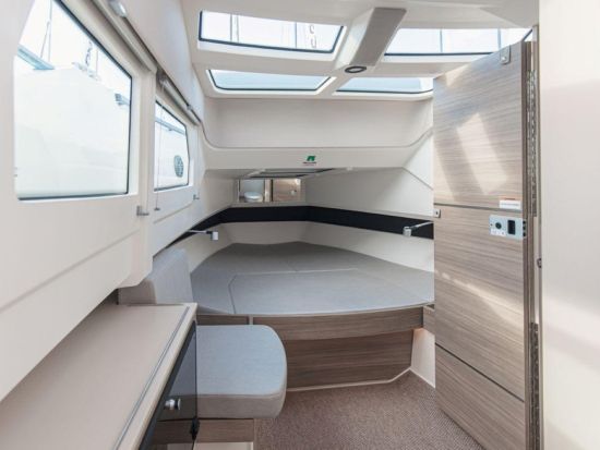 世界遺産アマルフィ海岸クルーズ＜貸切／英語＞