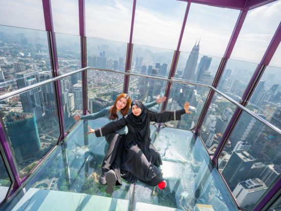 クアラルンプールタワー入場チケット事前予約サービス　360度パノラマの街並みを満喫！屋内デッキのみまたは屋外デッキのみも選択可能