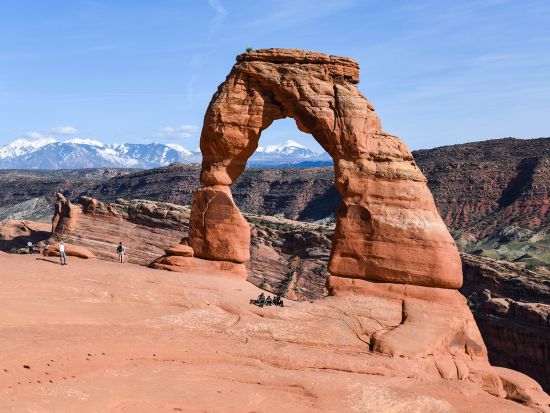 グランドサークル2泊3日周遊ツアー　バレーオブファイヤー＋ロウアーアンテロープ＋アーチーズ＋デッドホースポイントなどを満喫＜3～10月／昼食付き／日本語ガイド＞