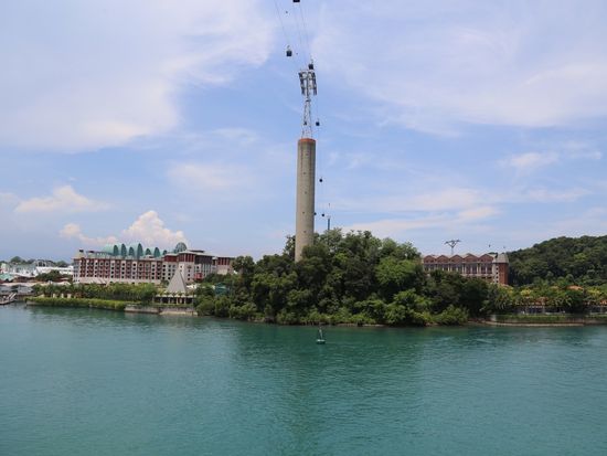 a0384962-ef64-40d5-a080-81aa21ae3e0e