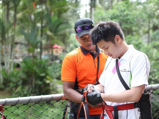 スカイレックス・アドベンチャー・ランカウイ「SKYTREX Adventure Langkawi」空中アスレチック体験！空を滑空する森のアドベンチャー　