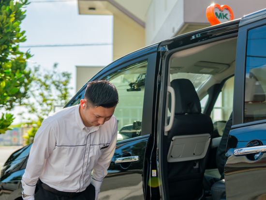 貸切観光タクシー クルーズ船の寄港に最適！専用車でめぐる沖縄観光フリープラン＜3時間～／1-9名／那覇港発着＞by MKタクシー