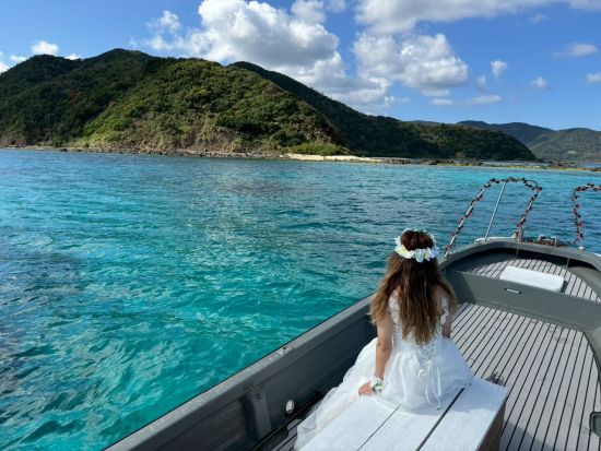 奄美大島【プライベートクルージング】感動のプロポーズ大作戦！ドローン撮影無料＆成功演出付き ＜3時間／龍郷町＞ by 奄美シーランド