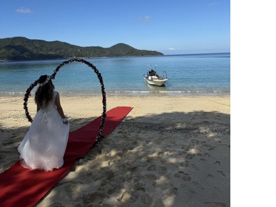 奄美大島【プライベートクルージング】感動のプロポーズ大作戦！ドローン撮影無料＆成功演出付き ＜3時間／龍郷町＞ by 奄美シーランド