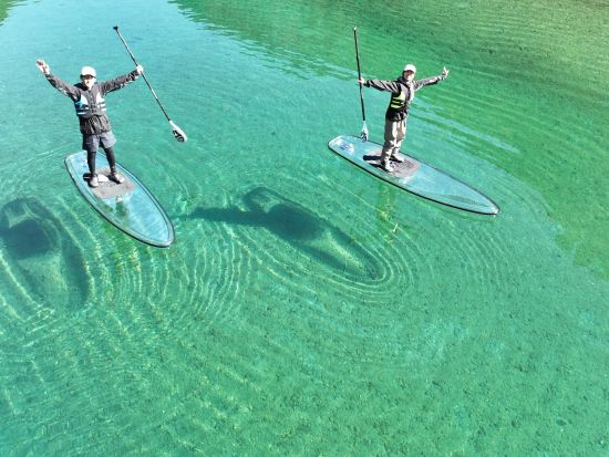 【NOC仁淀川アウトドアセンター公式】「SUPサップ」全部付き定番プラン/水上カメラ撮影、ドローン空撮、専用シューズ、トイレ、駐車場完備(上流仁淀ブルーエリア)