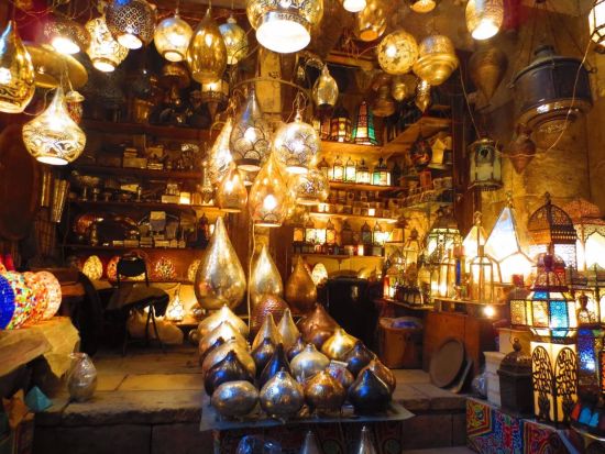 エジプト周遊 5泊6日ツアー　ルクソールの至宝「労働者の墓」を訪れる ＜食事付き／日本語ガイド＞