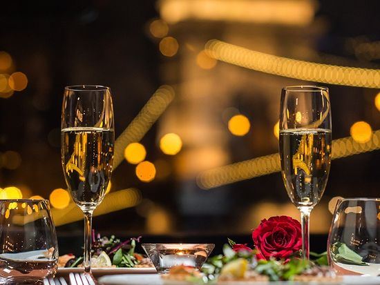 Elegant Dinner Cruise (2)