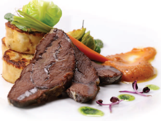 ドナウ川ディナーナイトクルーズ　4コース・シャンパン付き＜日本語／往復送迎付き／ブダペスト発＞