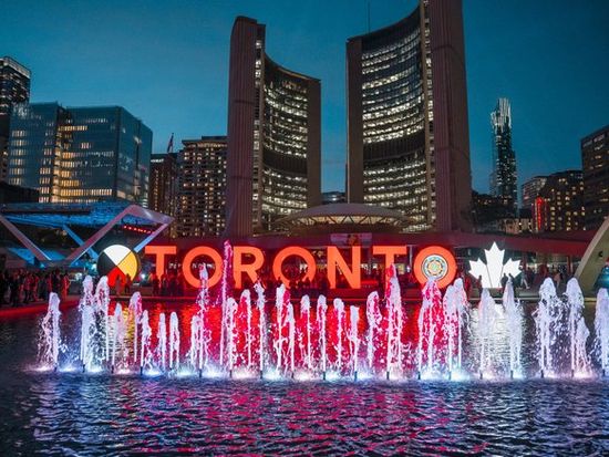 City_Hall_Toronto-Sign_0010-small