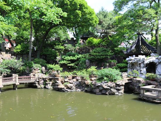 上海市内半日観光ツアー　「紅焼肉」付き上海料理＋外灘＋豫園＜昼食付き／日本語ガイド＞の写真4