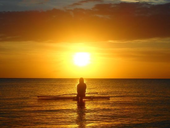 宮古島サンセットSUPツアー 夕日を眺めながらクルージング！ ツアー中の写真を無料プレゼント★＜初心者歓迎／6歳～／1時間半＞