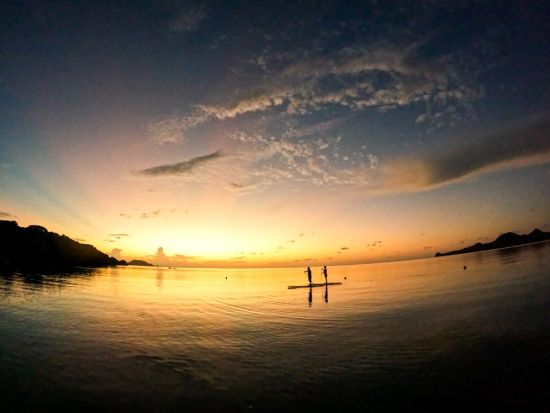 宮古島サンセットSUPツアー 夕日を眺めながらクルージング！ ツアー中の写真を無料プレゼント★＜初心者歓迎／6歳～／1時間半＞