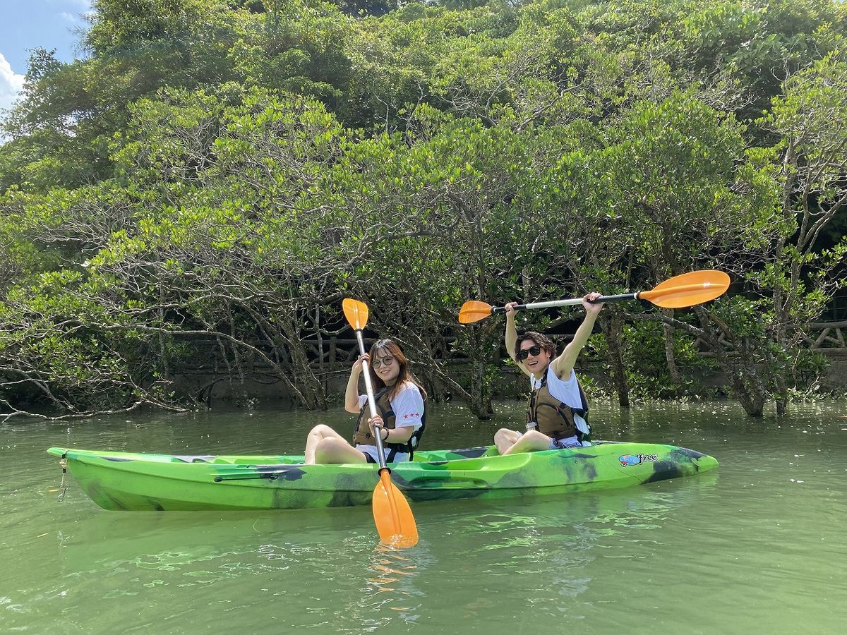 ランチャー   ジェット・カヌー・カヤック Nature Kayaking Adventure at Pulau Ubin Tickets | Go City®