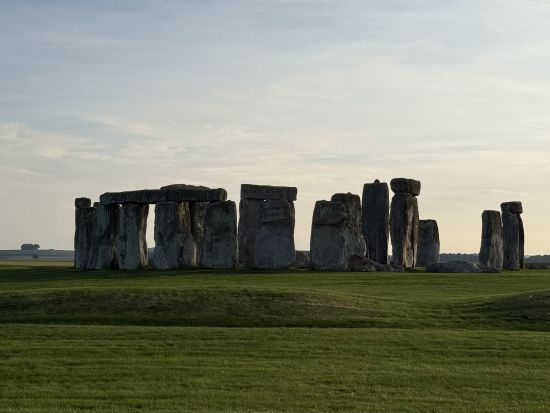 【ロンドン発】完全プライベート！専用車で巡るストーンヘンジ・コッツウォルズ・オックスフォード＜11時間／日本人アシスタント／送迎＞ by とらベアトラベル