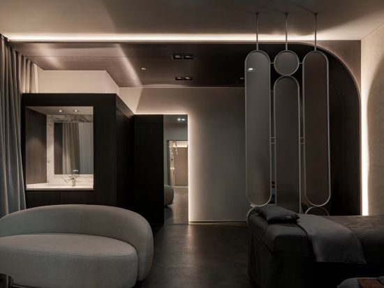 Forena Clinic＜弘大入口駅から徒歩約3〜5分／日本語OK＞