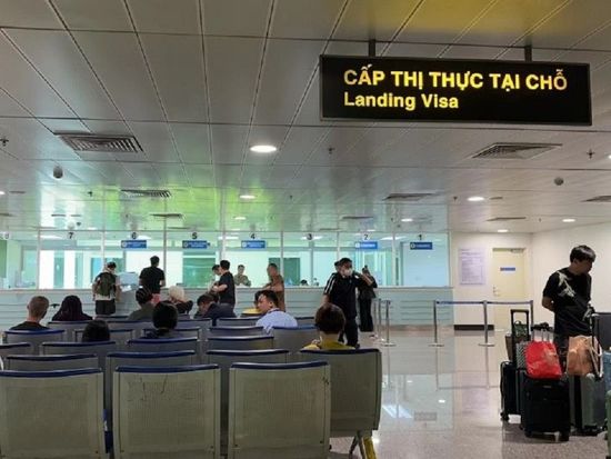 フーコック国際空港　入国審査 ファストトラックサービス ＊即予約確定の写真2