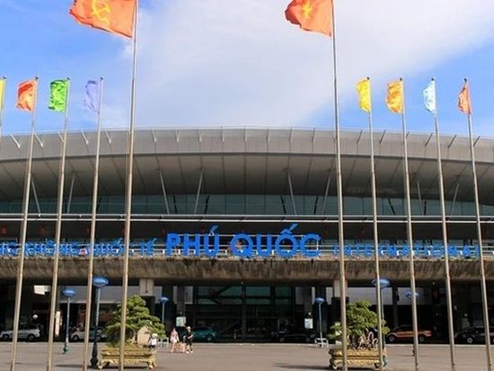 フーコック国際空港　入国審査 ファストトラックサービス ＊即予約確定の写真4