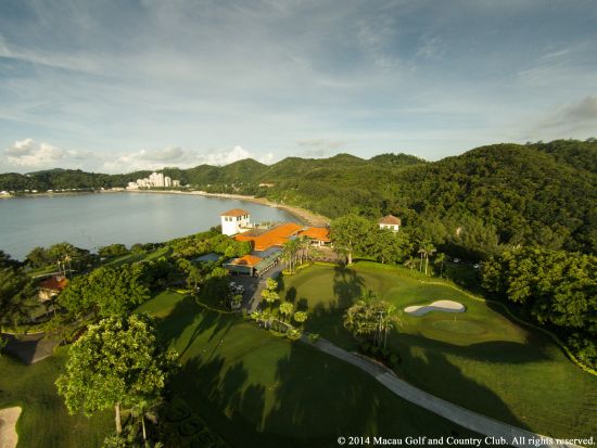 【ゴルフ場予約】マカオゴルフ＆カントリークラブ 18ホール＜平日限定／日本語ガイド／ホテル送迎付き／レンタルクラブあり＞