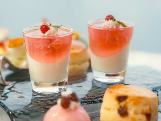 Le 188° レストラン＆ラウンジ☆食事券＆事前予約サービス ＜アフタヌーンティー＞*ハーバー・グランド香港内