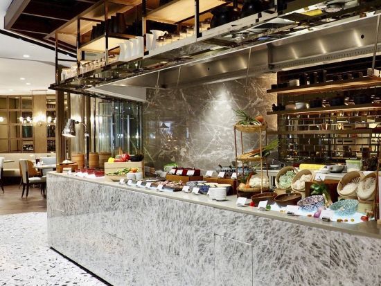 エスプレッソ「ESPRESSO」食事券&事前予約サービス　インターコンチネンタル・バンコクの豪華ディナービュッフェ ＜金＆土曜限定／BTSチットロム駅＞