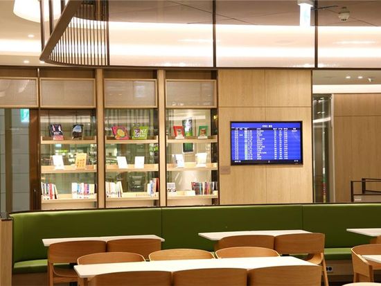 https___content.theloungemembers.com_content_bbs_file_lounge_27636