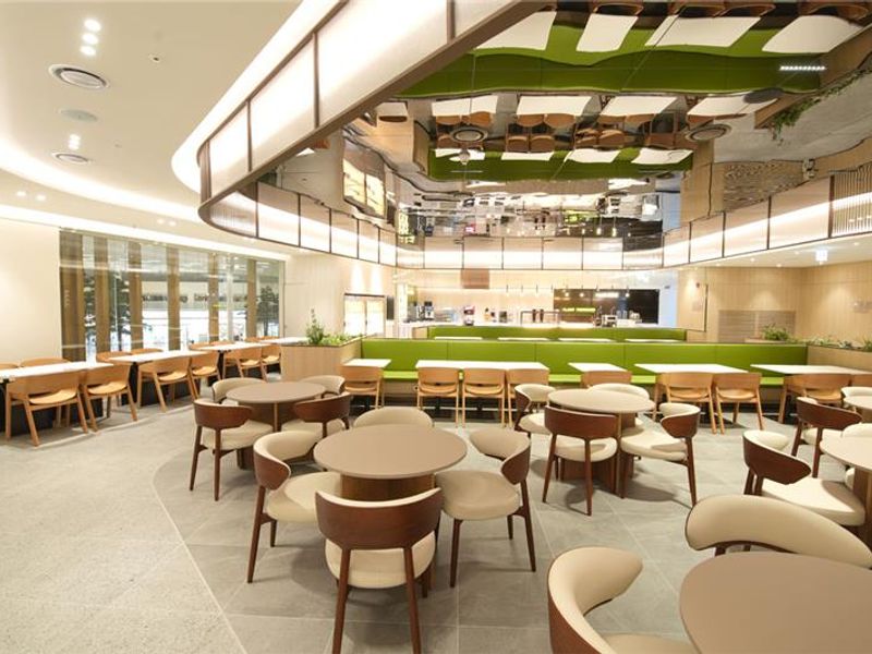 https___content.theloungemembers.com_content_bbs_file_lounge_27638