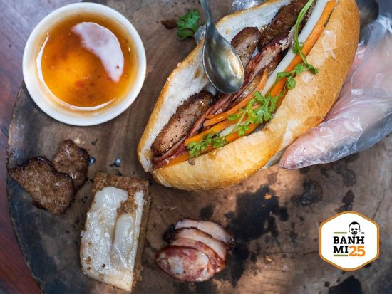 ハノイ 乗り継ぎ観光トランジットツアー　乗り継ぎ時間で市内観光＆名物バインミーを堪能！ ＜6.5時間貸切／日本語ガイド／ノイバイ空港発着＞