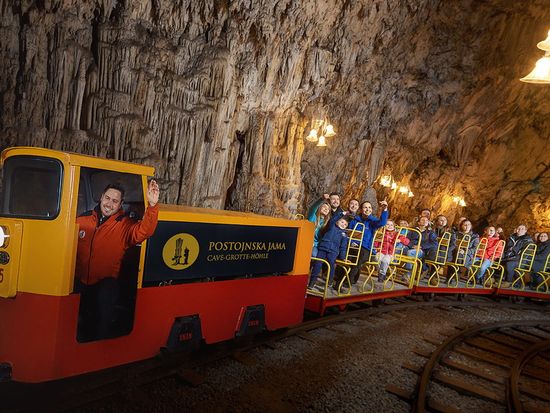 camper-stop-postojna-cave-1